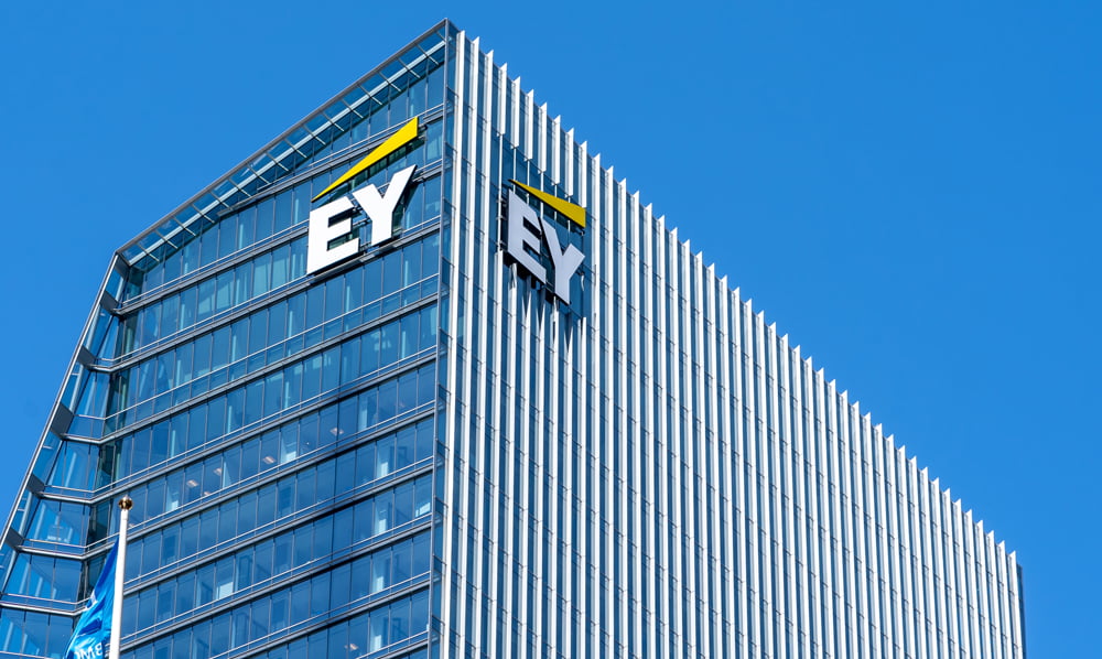 Ernst & Young Llp